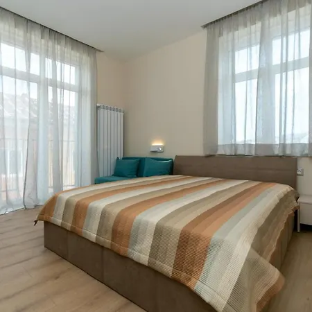 Guest house луксозни студия “старият батак” / Luxury “the Old Batak” *