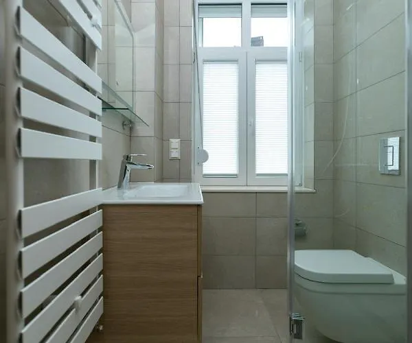 Πανσιόν луксозни студия “старият батак” / Luxury “the Old Batak”